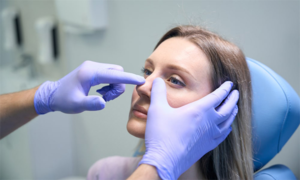 روش‌های طبیعی برای کاهش ورم جراحی بینی